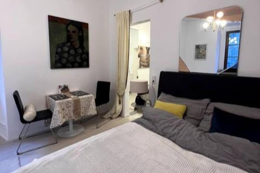 Exclusive Apartement In Historic Center Линц Экстерьер фото
